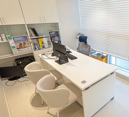 러브미여성의원 상담실