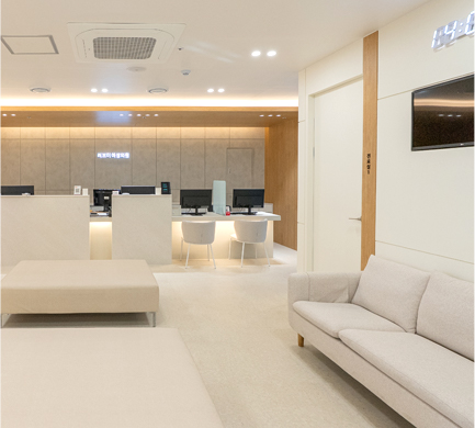 러브미여성의원 인포데스크